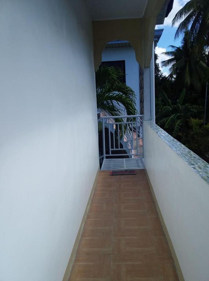 Rosita'S Cottages By The Road Moalboal Extérieur photo